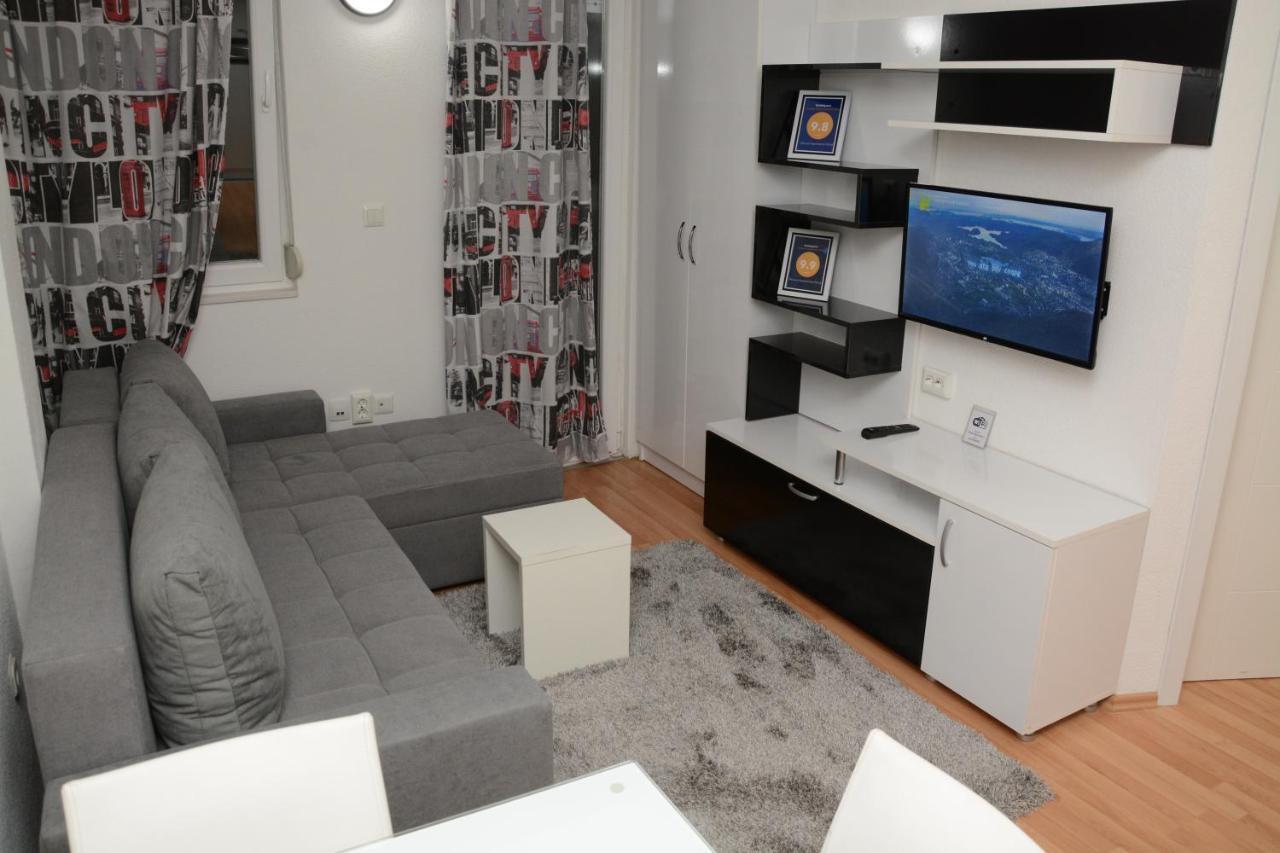 Central Deluxe Apartments Ohrid Bagian luar foto