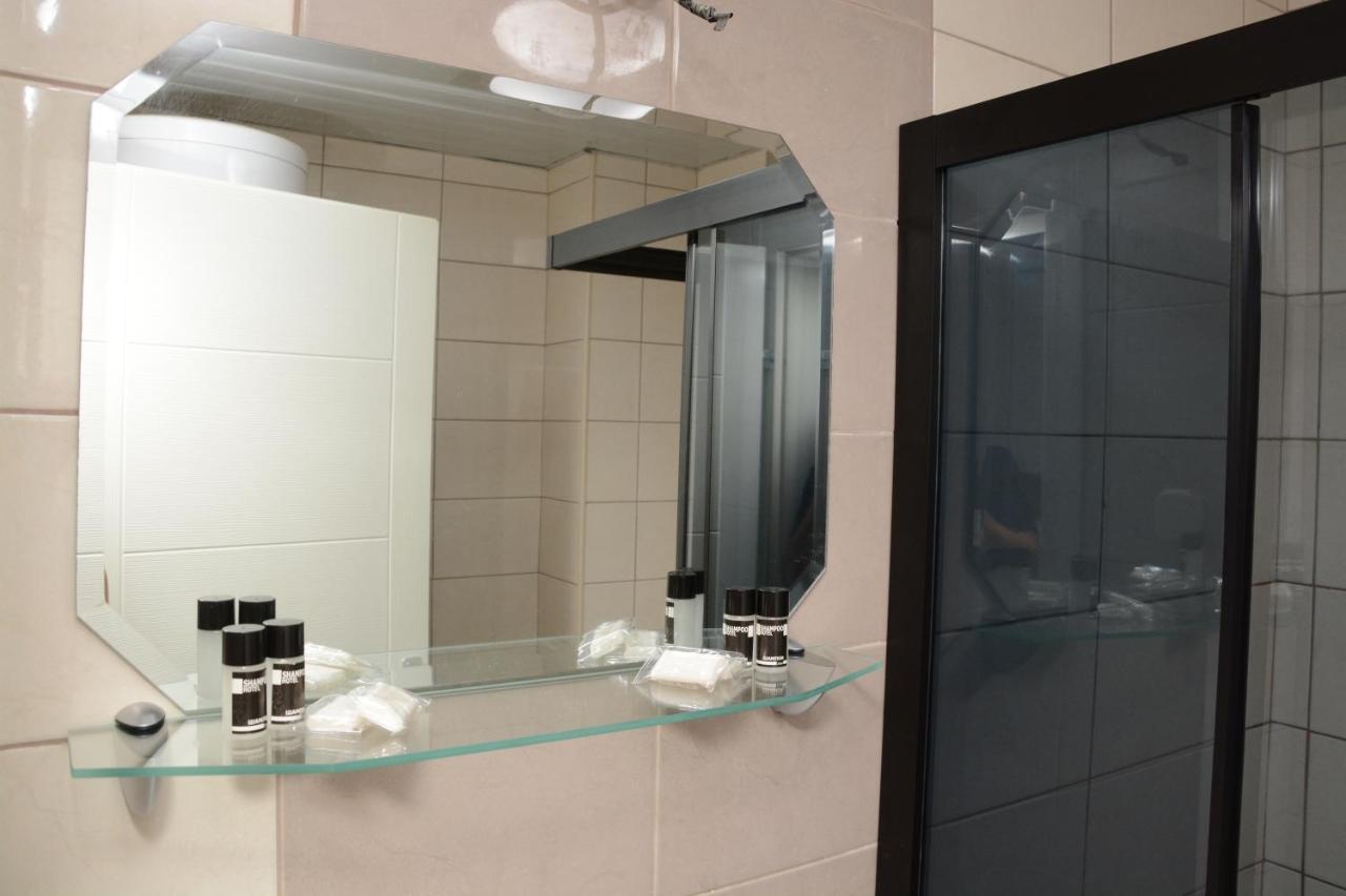 Central Deluxe Apartments Ohrid Bagian luar foto
