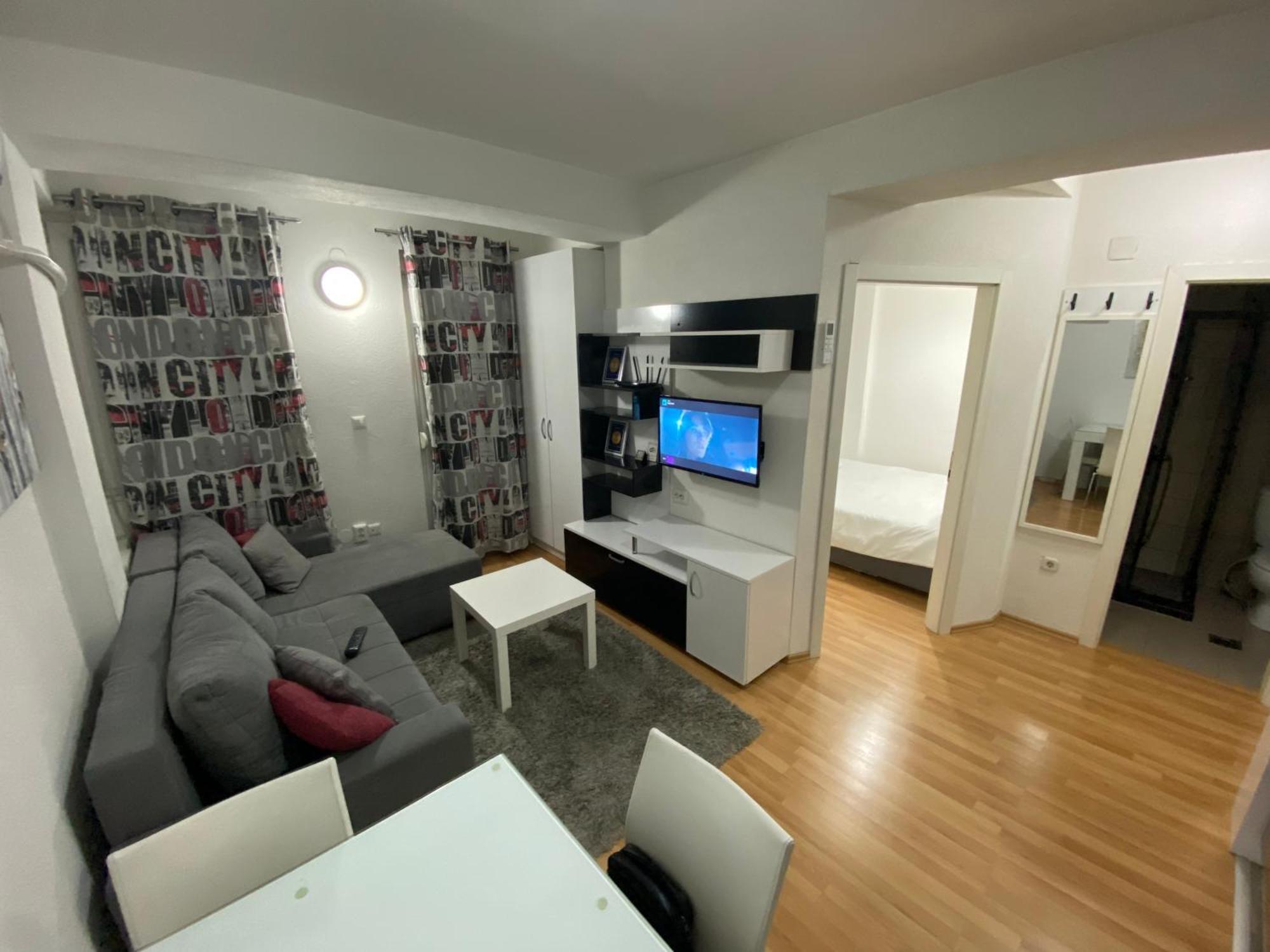 Central Deluxe Apartments Ohrid Bagian luar foto