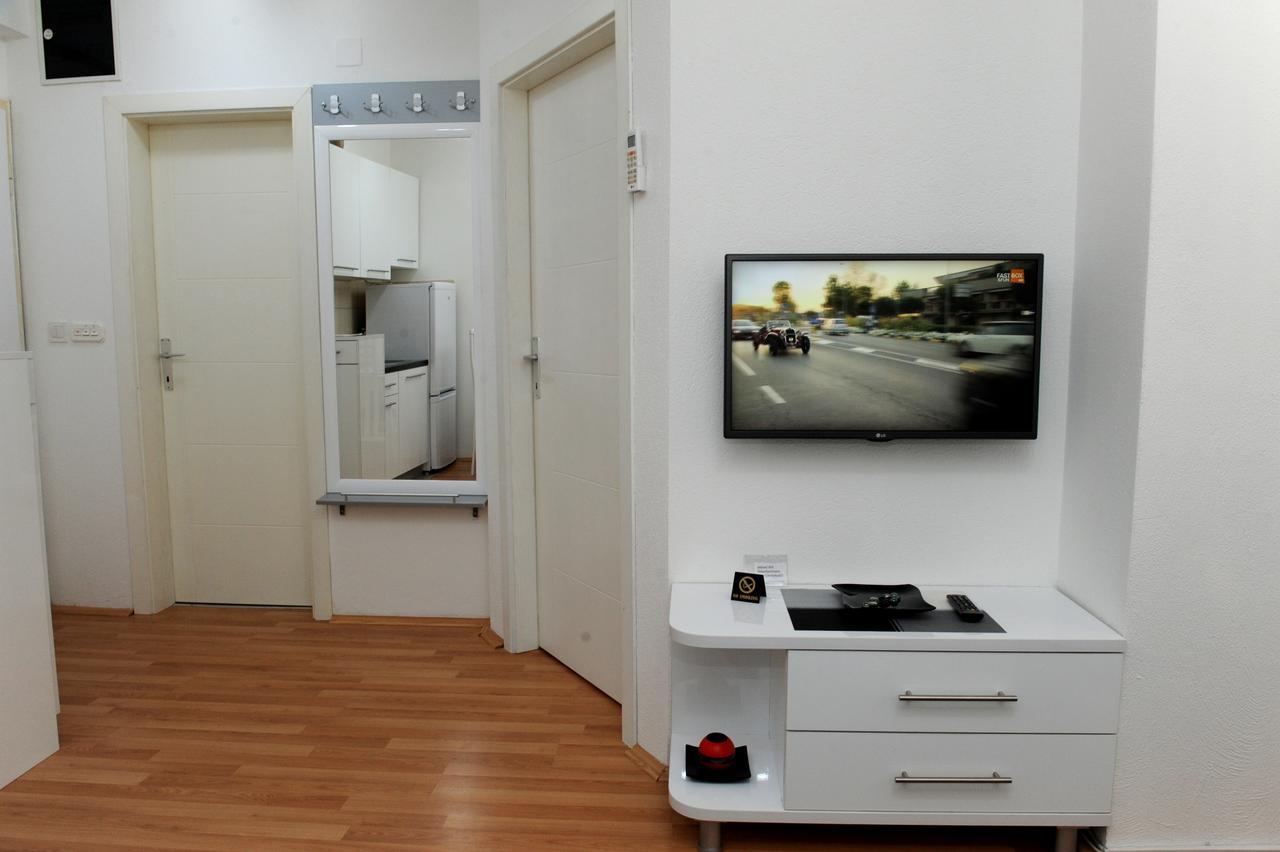 Central Deluxe Apartments Ohrid Bagian luar foto