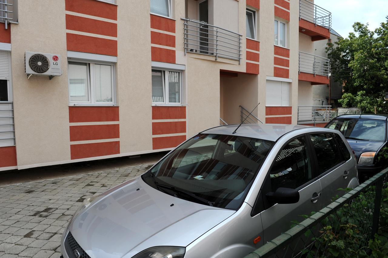 Central Deluxe Apartments Ohrid Bagian luar foto